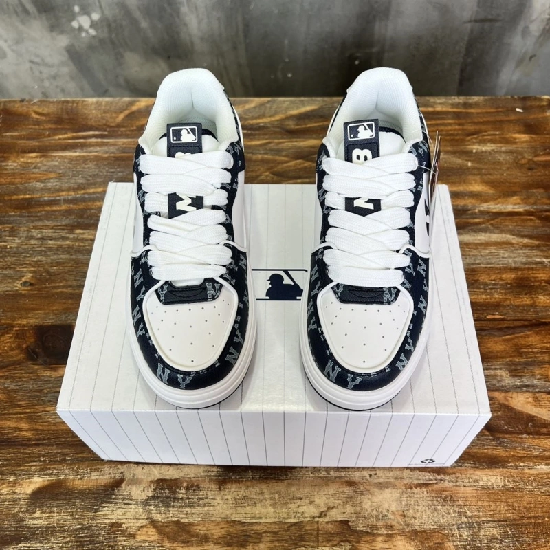 Gxccx Sneakers EyeCatching 163968
