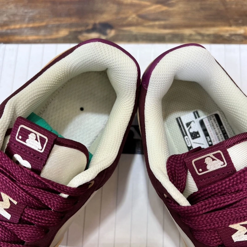 EyeCatching Gxccx Sneakers 163965