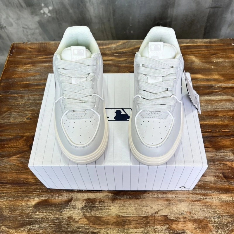 Bold Gxccx Sneakers 163964