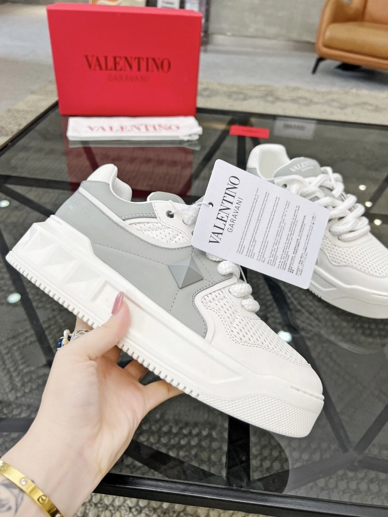 AllSeason Vxlxntino Sneakers 231543