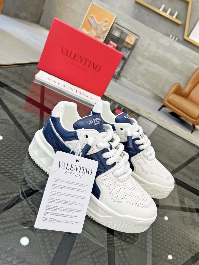 Sleek Vxlxntino Sneakers 231542