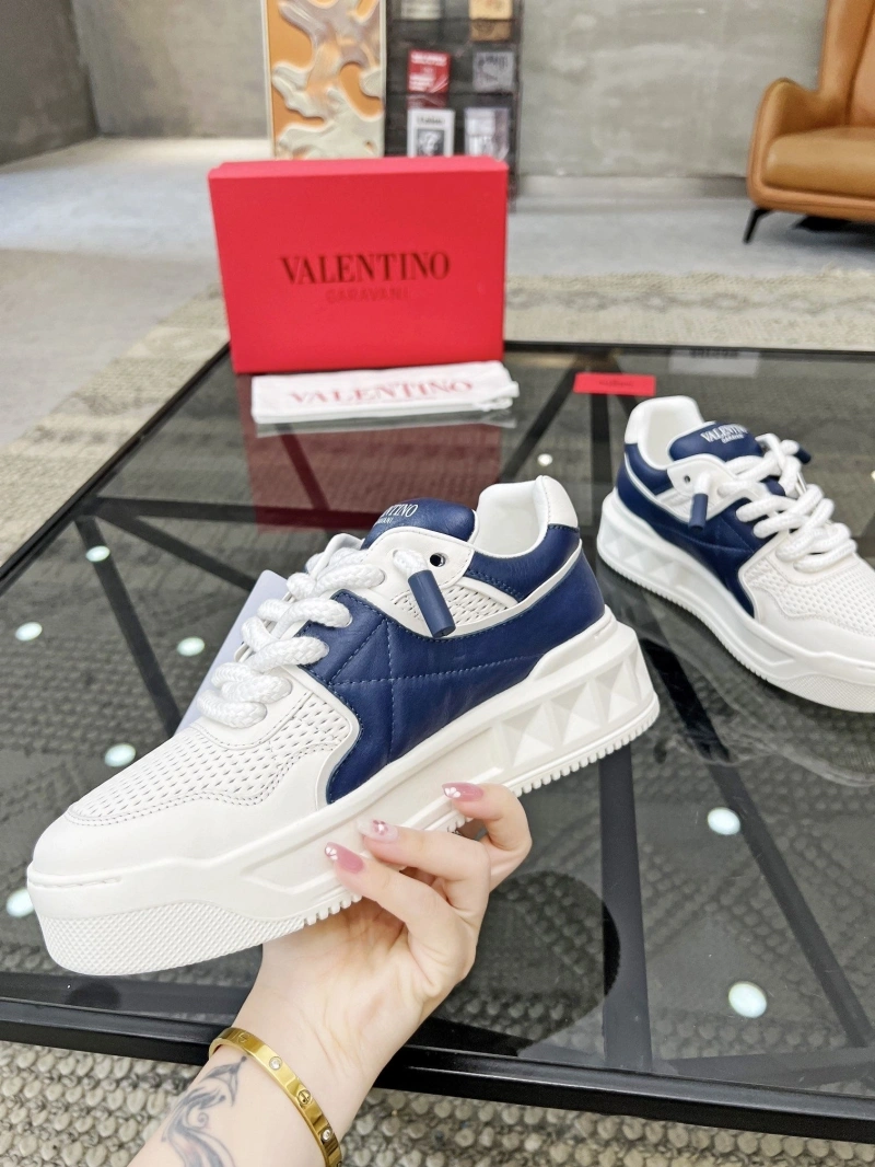 Sleek Vxlxntino Sneakers 231542