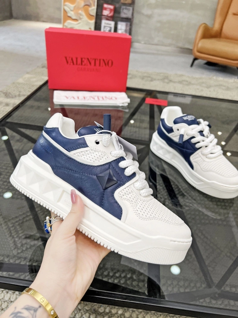 Sleek Vxlxntino Sneakers 231542