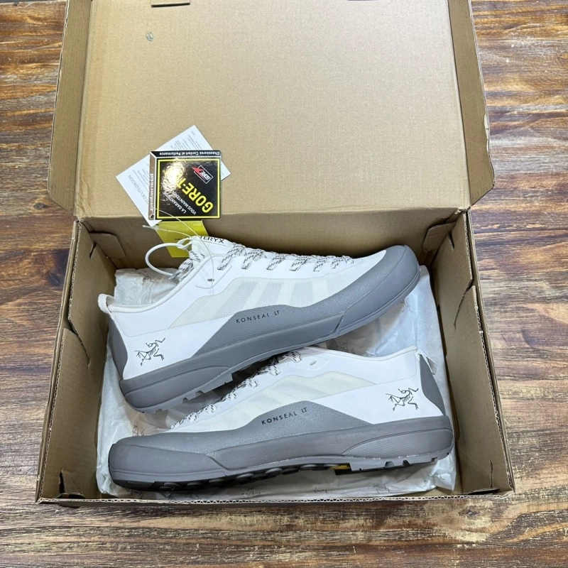 Elegant Othxr Sneakers 216166