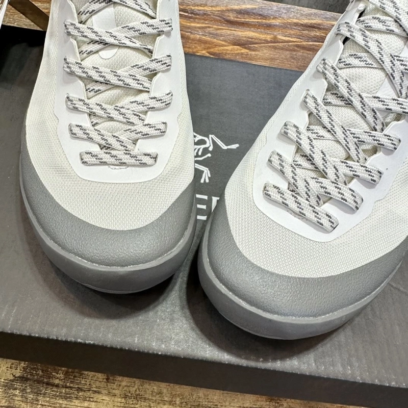 Elegant Othxr Sneakers 216166
