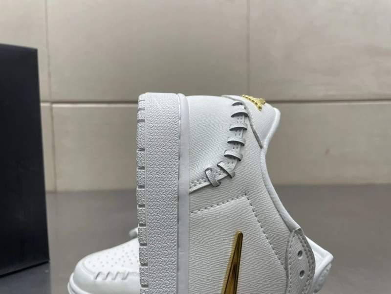 Sophisticated Nxkx Sneakers 199789