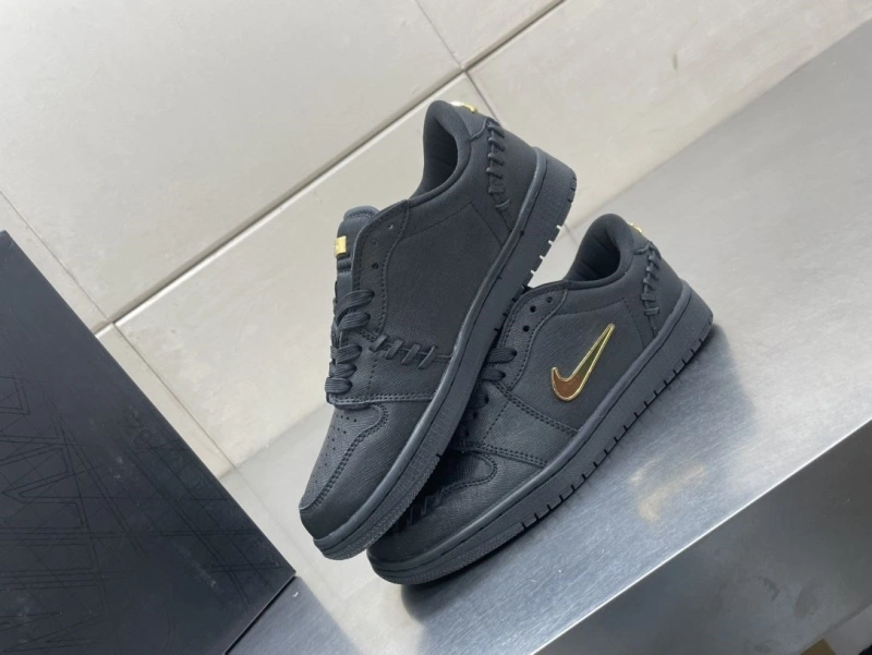 Nxkx Sneakers EyeCatching 199806