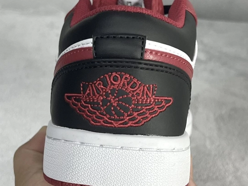 HighQuality Nxkx Sneakers 199776