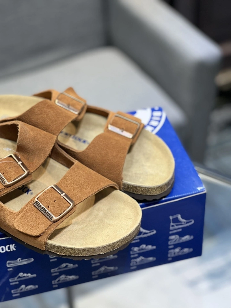 Comfortable Othxr Slippers 216237