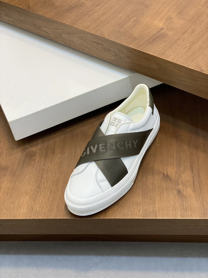 GoAnywhere Gxvxnchy Sneakers 154209