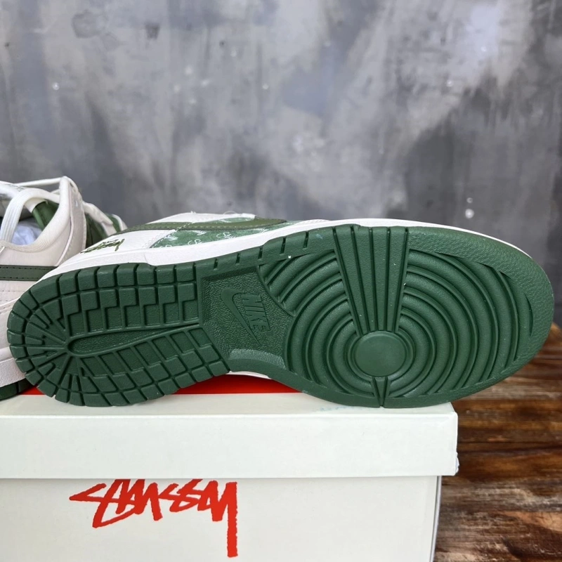 Trendsetting Nxkx Sneakers 199742