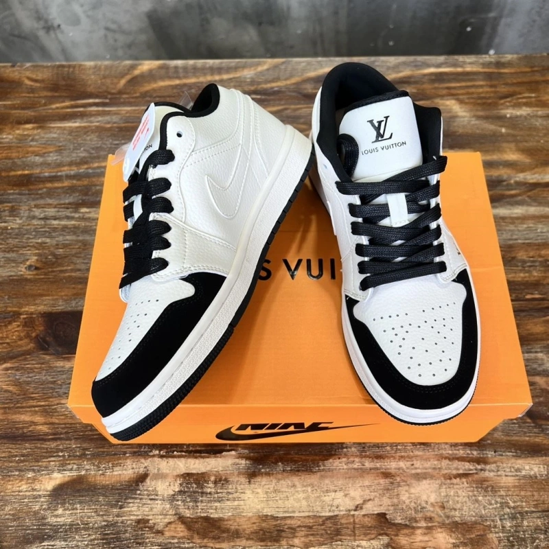Trendsetting Nxkx Sneakers 199739