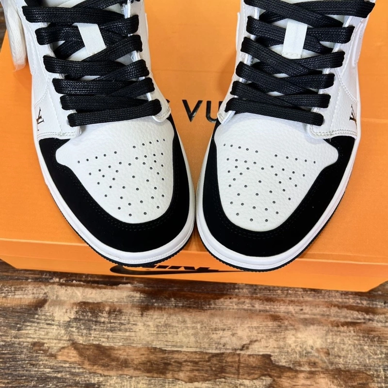 Trendsetting Nxkx Sneakers 199739