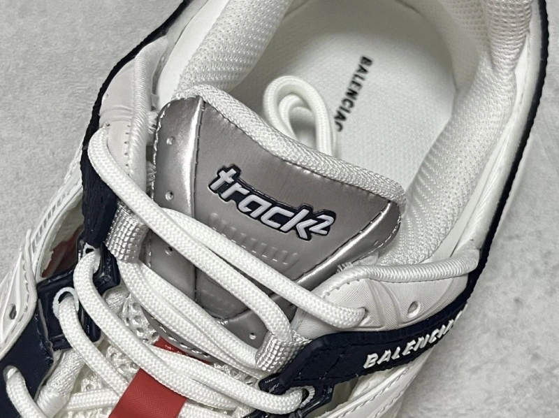 HighQuality Bxlxnciaga Sneakers 110034