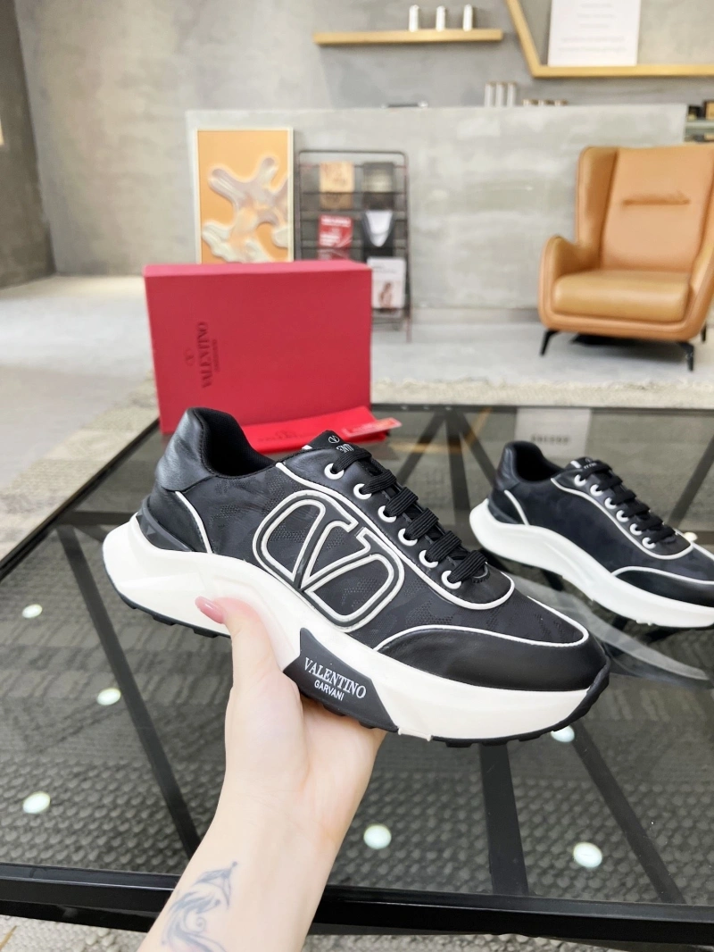 SportInspired Vxlxntino Sneakers 231540