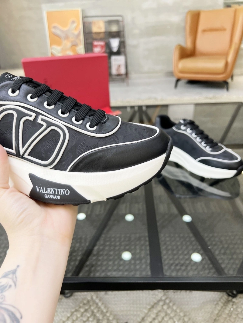 SportInspired Vxlxntino Sneakers 231540