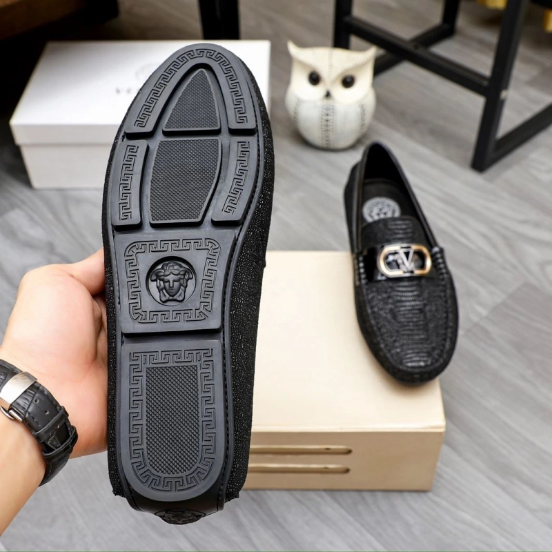 Fashionable Gxvxnchy Leather Shoes 154442