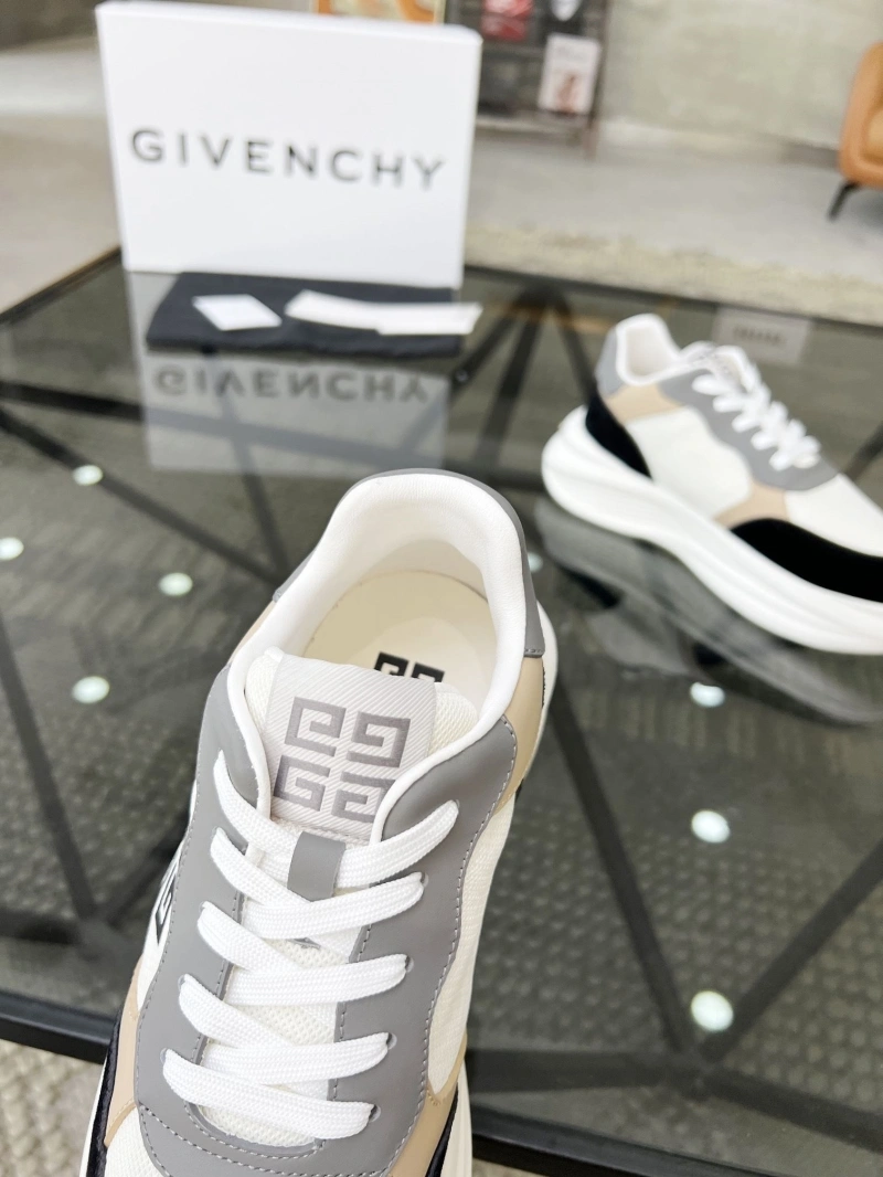 TopPick Gxvxnchy Sneakers 154204