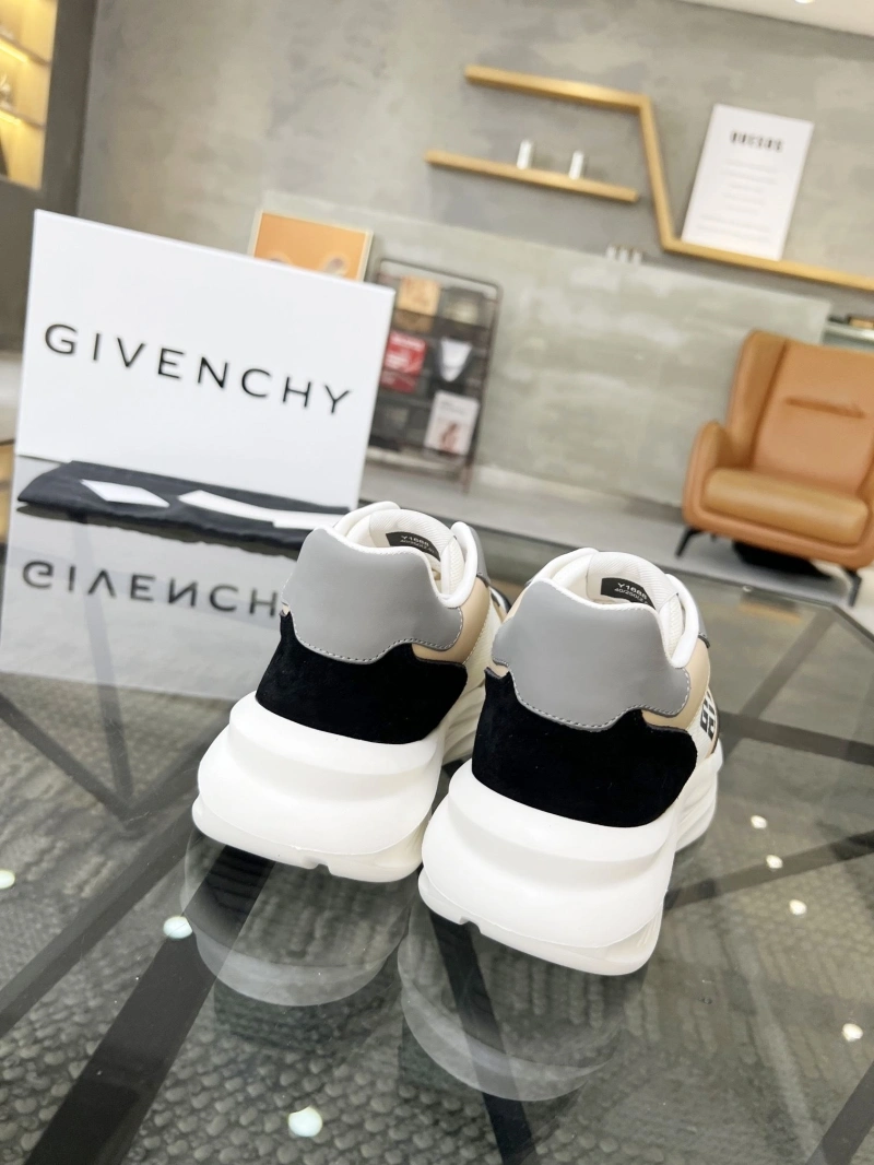 TopPick Gxvxnchy Sneakers 154204