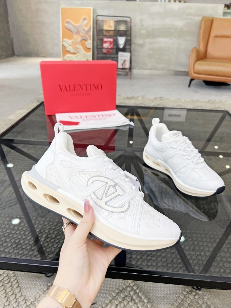 Unique Vxlxntino Sneakers 231532