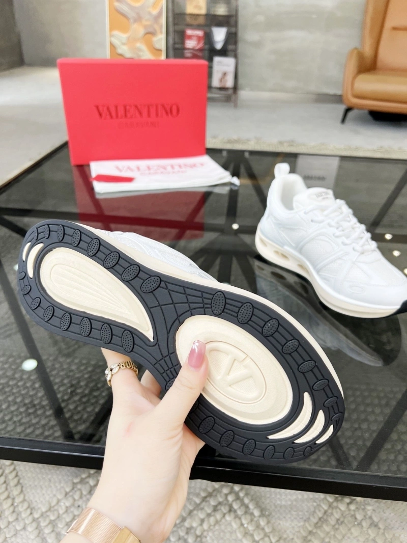 Unique Vxlxntino Sneakers 231532