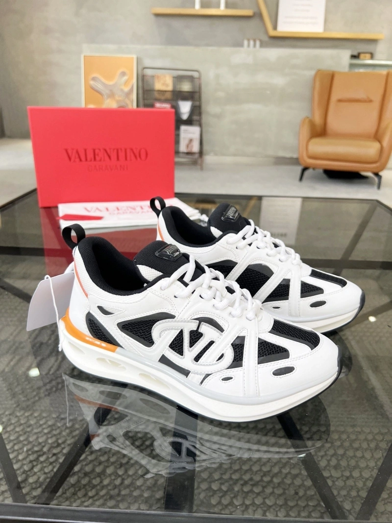 Bold Vxlxntino Sneakers 231533