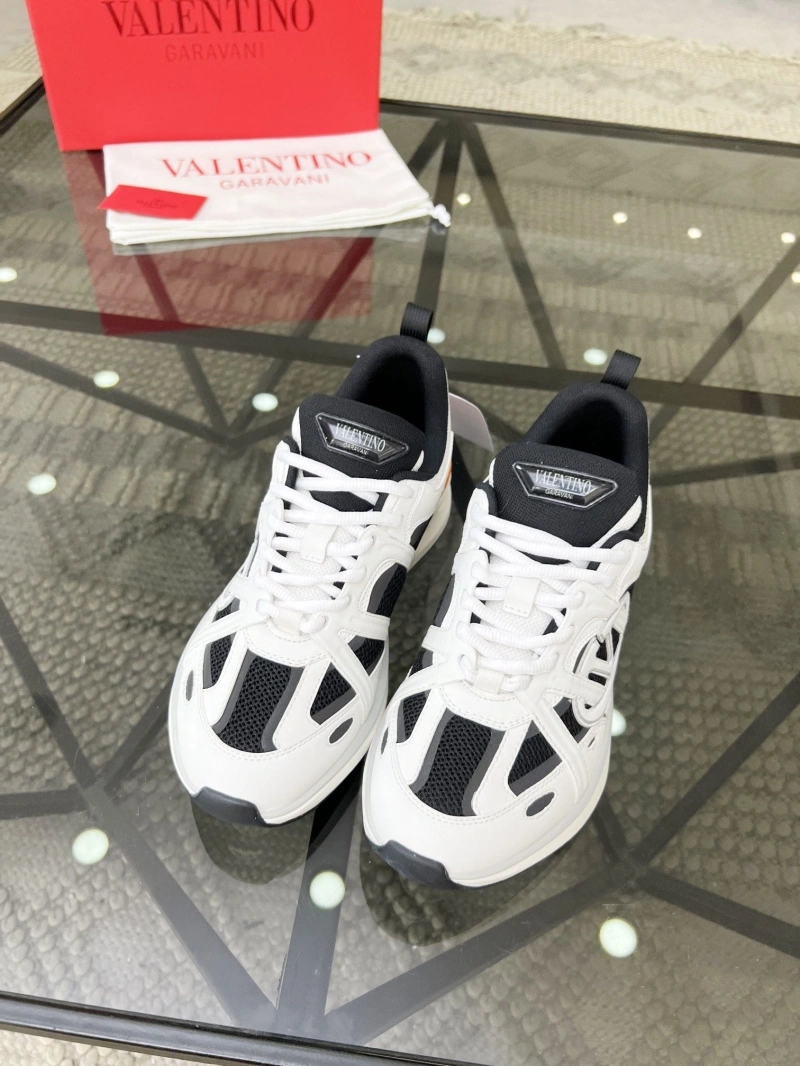 Bold Vxlxntino Sneakers 231533