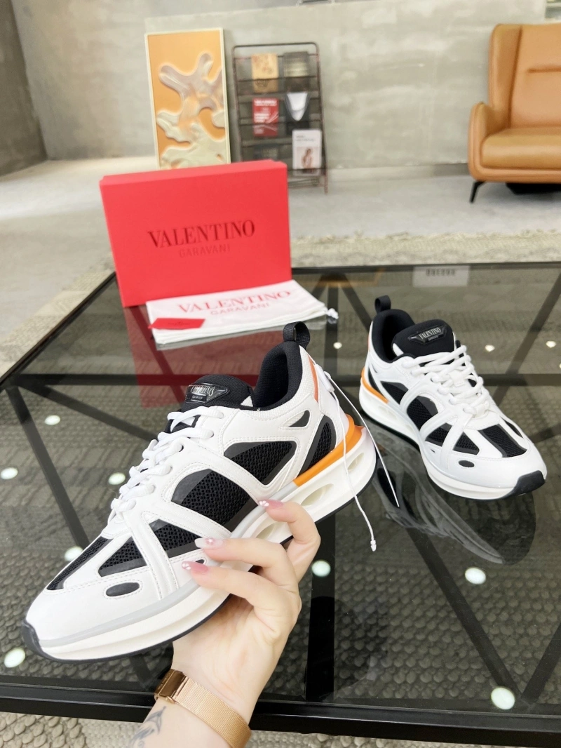 Bold Vxlxntino Sneakers 231533