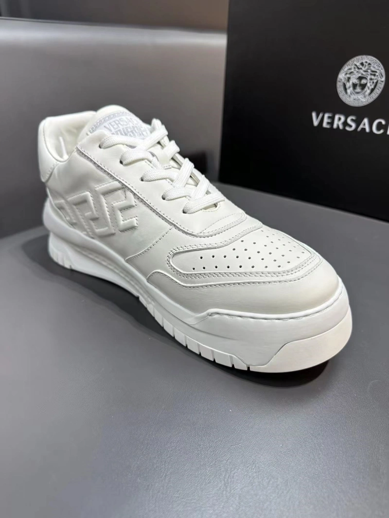 Timeless Gxvxnchy Sneakers 154201