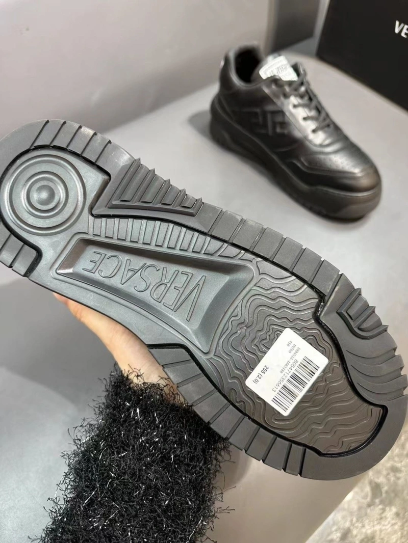 Gxvxnchy Sneakers GoAnywhere 154200