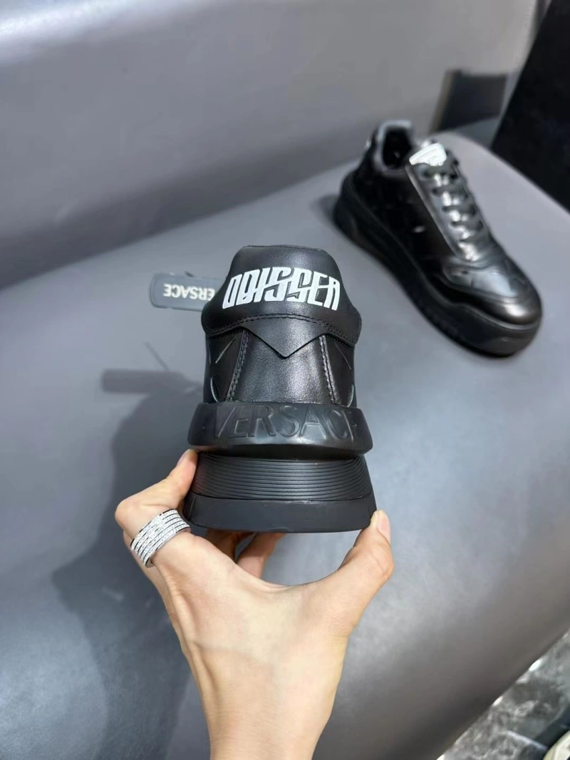 Durable Gxvxnchy Sneakers 154195
