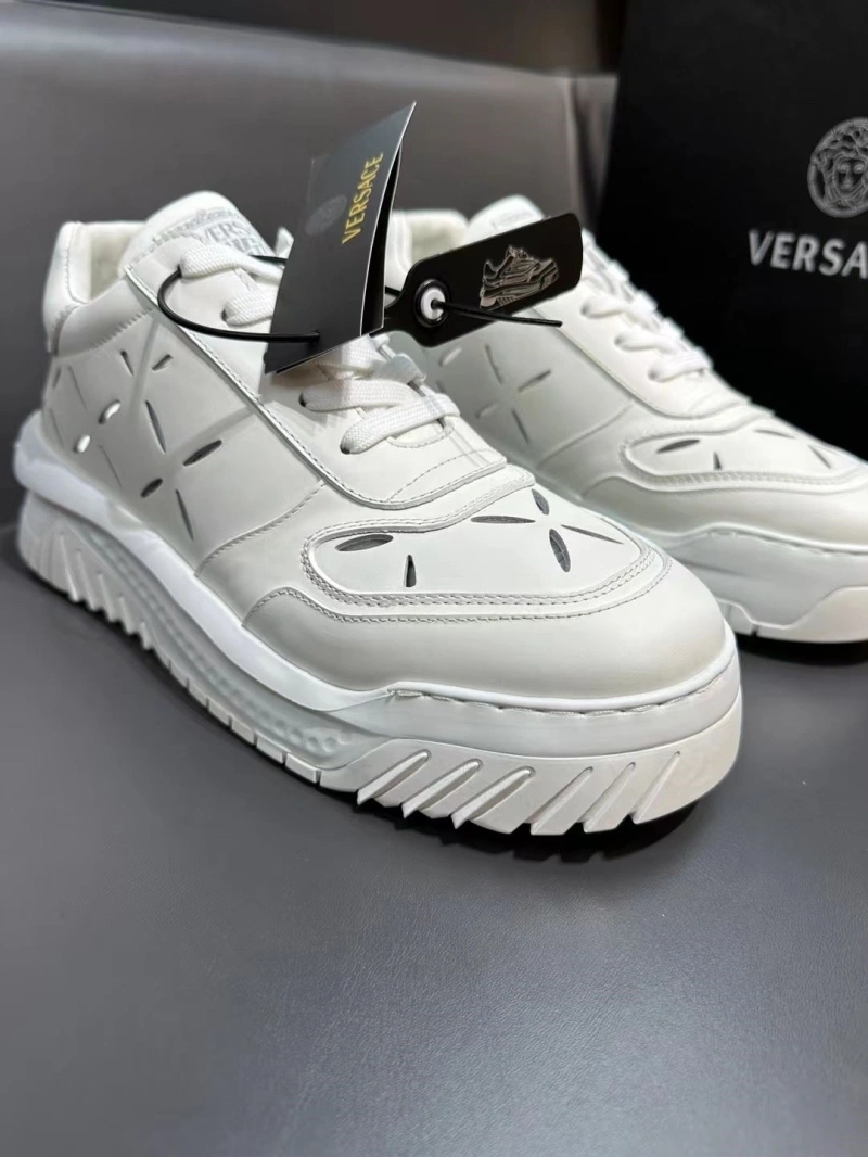 Gxvxnchy Sneakers ModernLook 154196