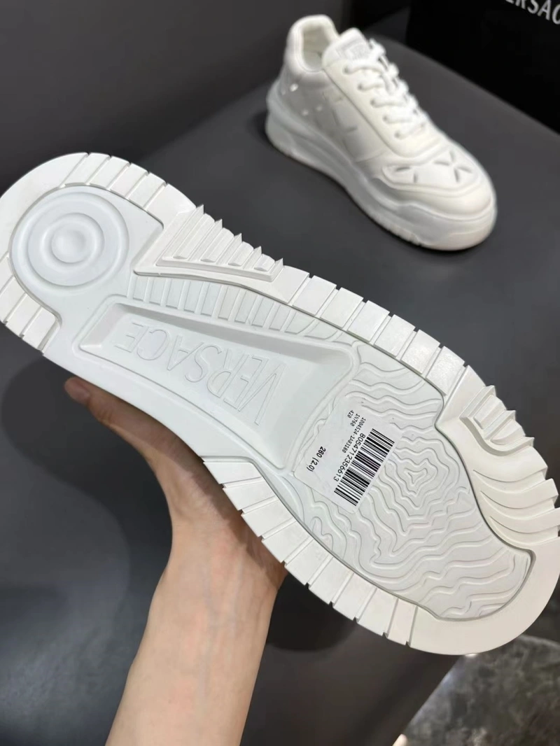 Gxvxnchy Sneakers ModernLook 154196