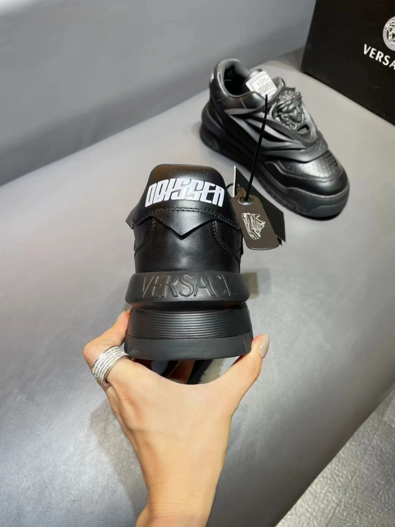 Reliable Gxvxnchy Sneakers 154194