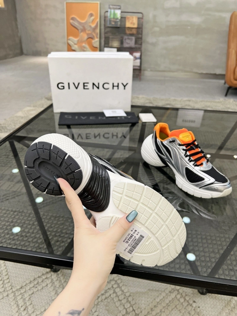 Gxvxnchy Sneakers Durable 154185