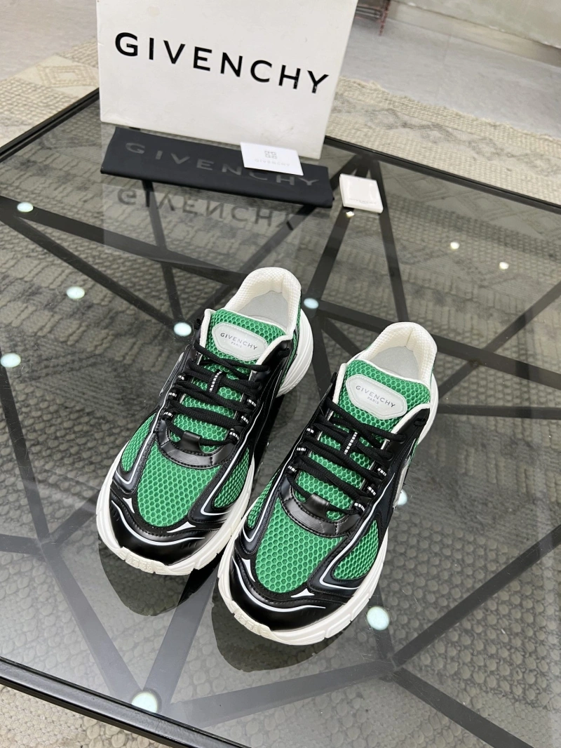 Functional Gxvxnchy Sneakers 154191