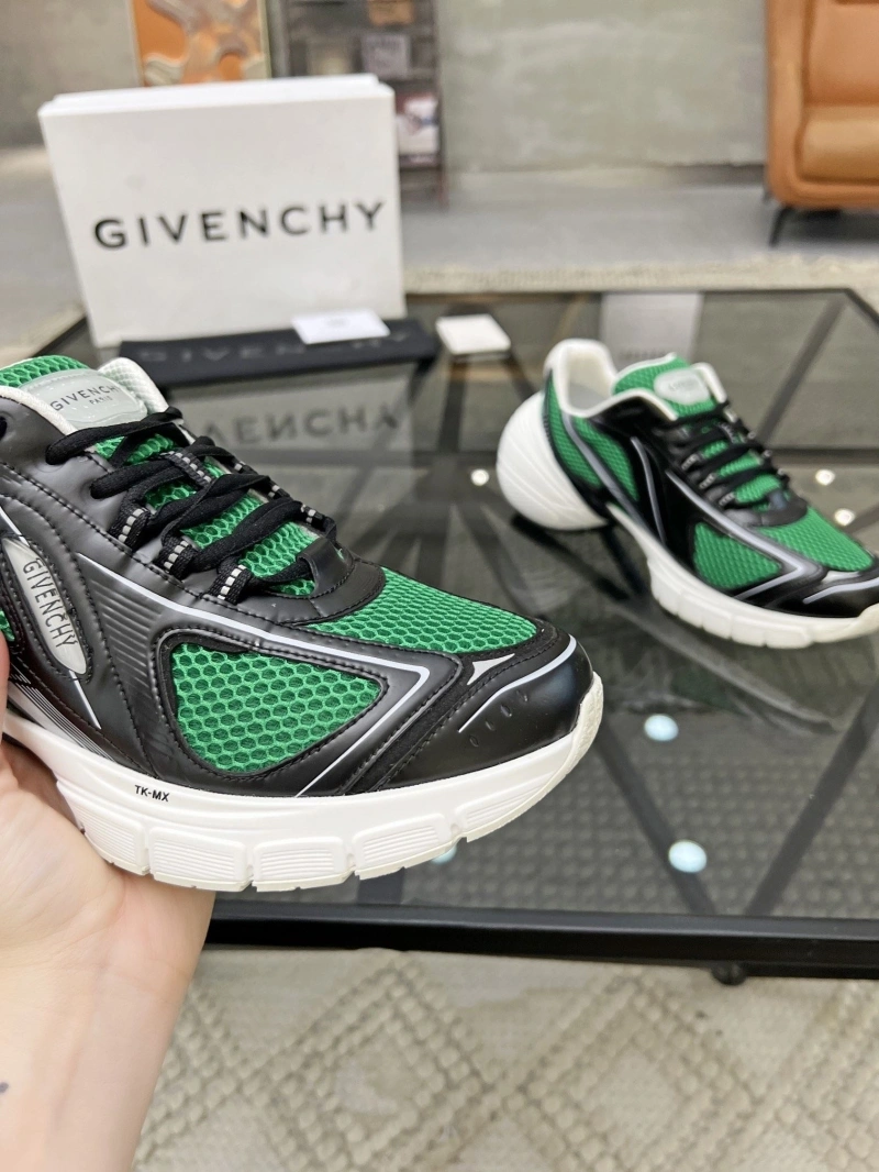 Functional Gxvxnchy Sneakers 154191
