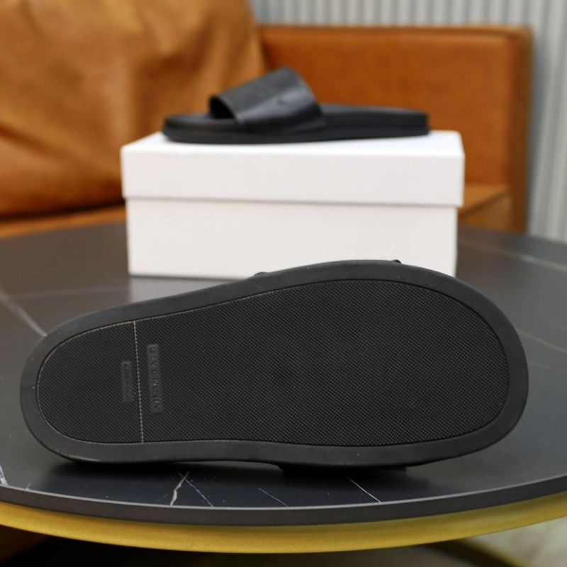 Gxvxnchy Slippers GoAnywhere 154386
