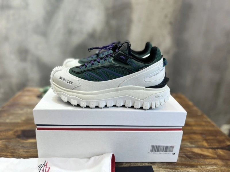 Bold Mxnclxr Sneakers 197661