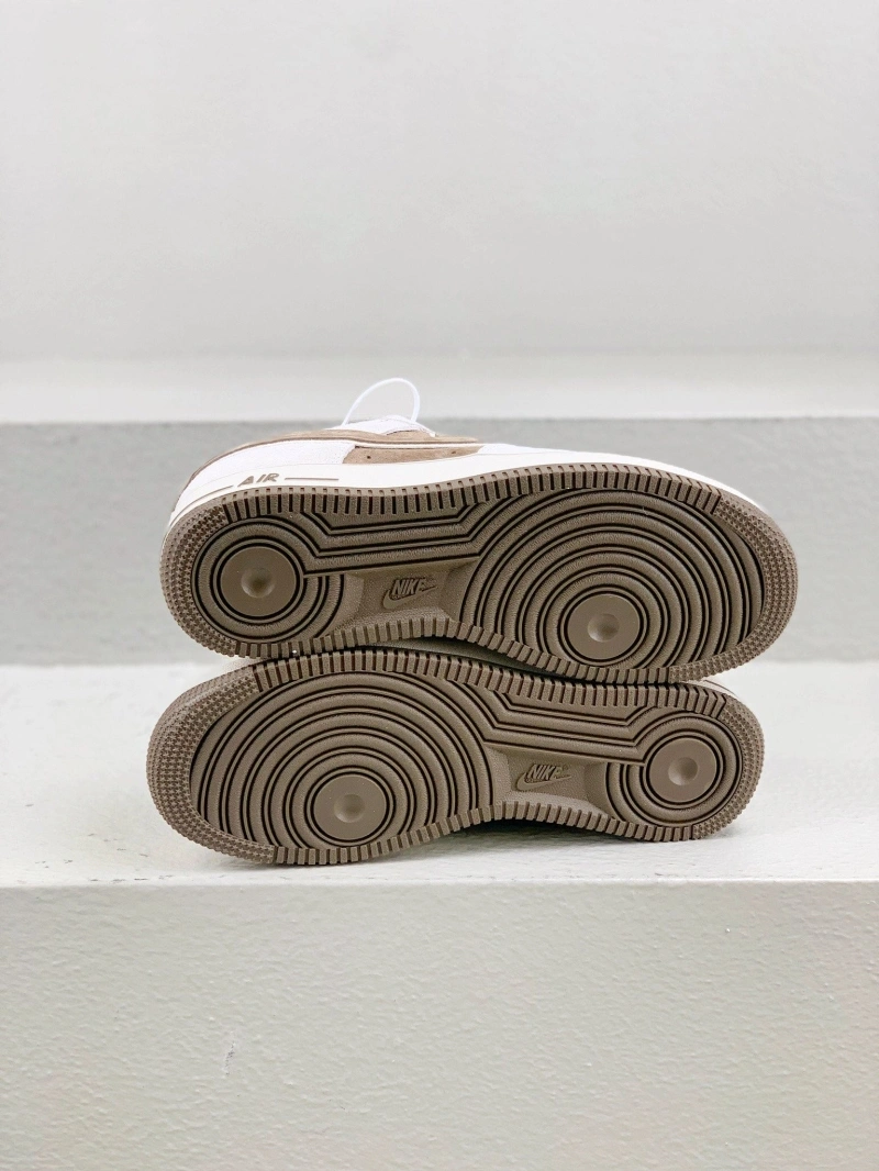 Minimalist Nxkx Sneakers 199723
