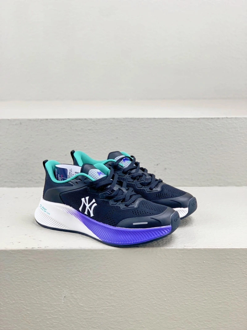 Gxccx Sneakers Sophisticated 163929