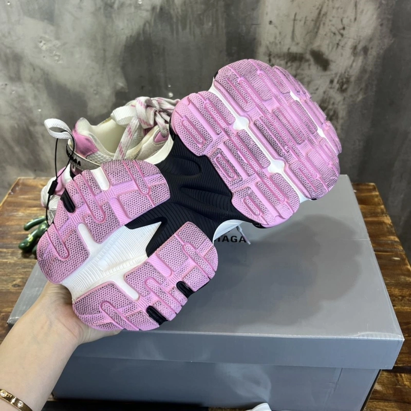 Bright Bxlxnciaga Sneakers 110036