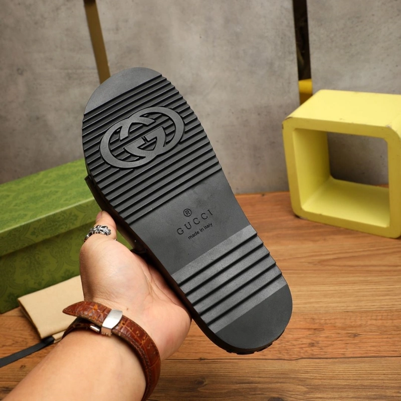 Gxccx Slippers Versatile 164199