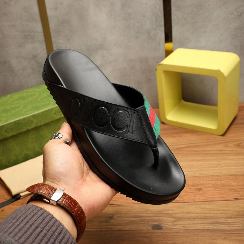 Versatile Gxccx Slippers 164197