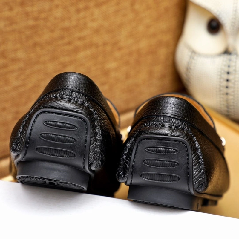 HighQuality Gxvxnchy Leather Shoes 154456