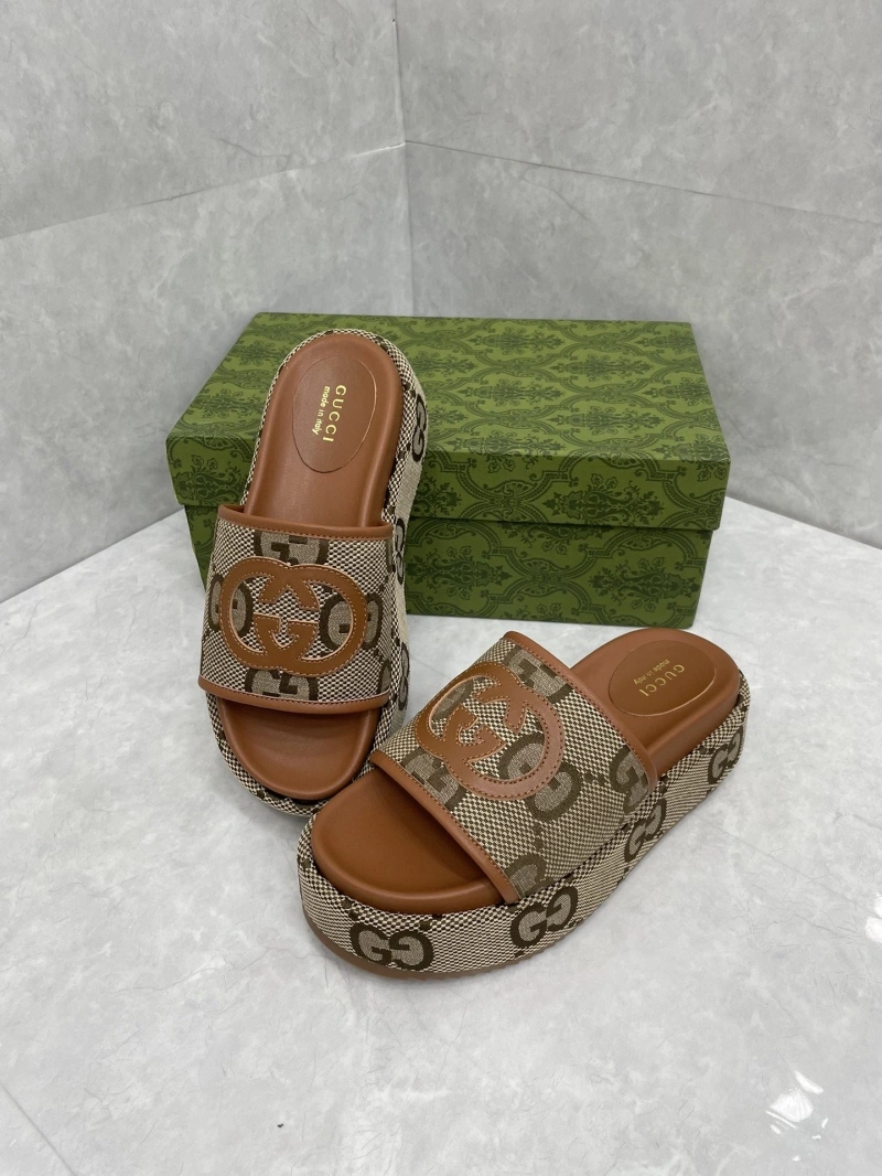 Cozy Gxccx Slippers 164182