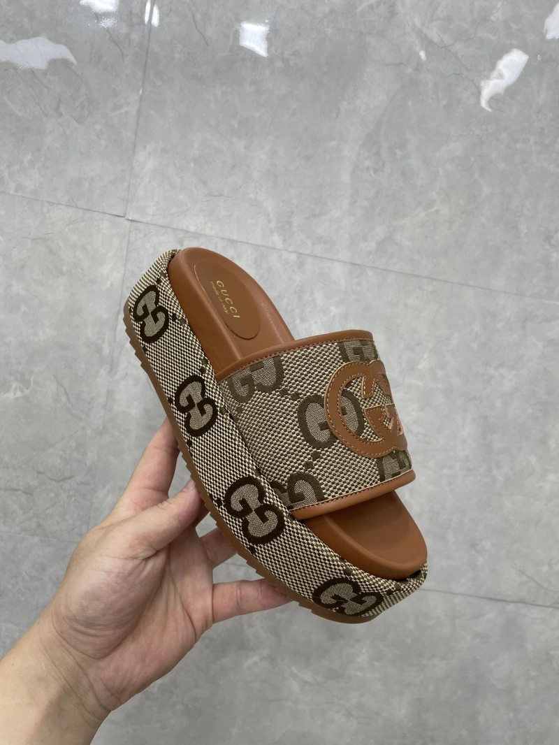 Cozy Gxccx Slippers 164182