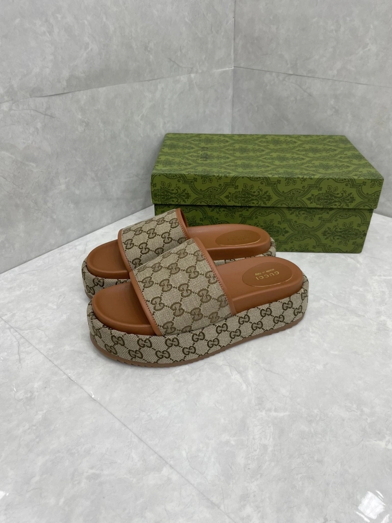 Gxccx Slippers Bold 164163