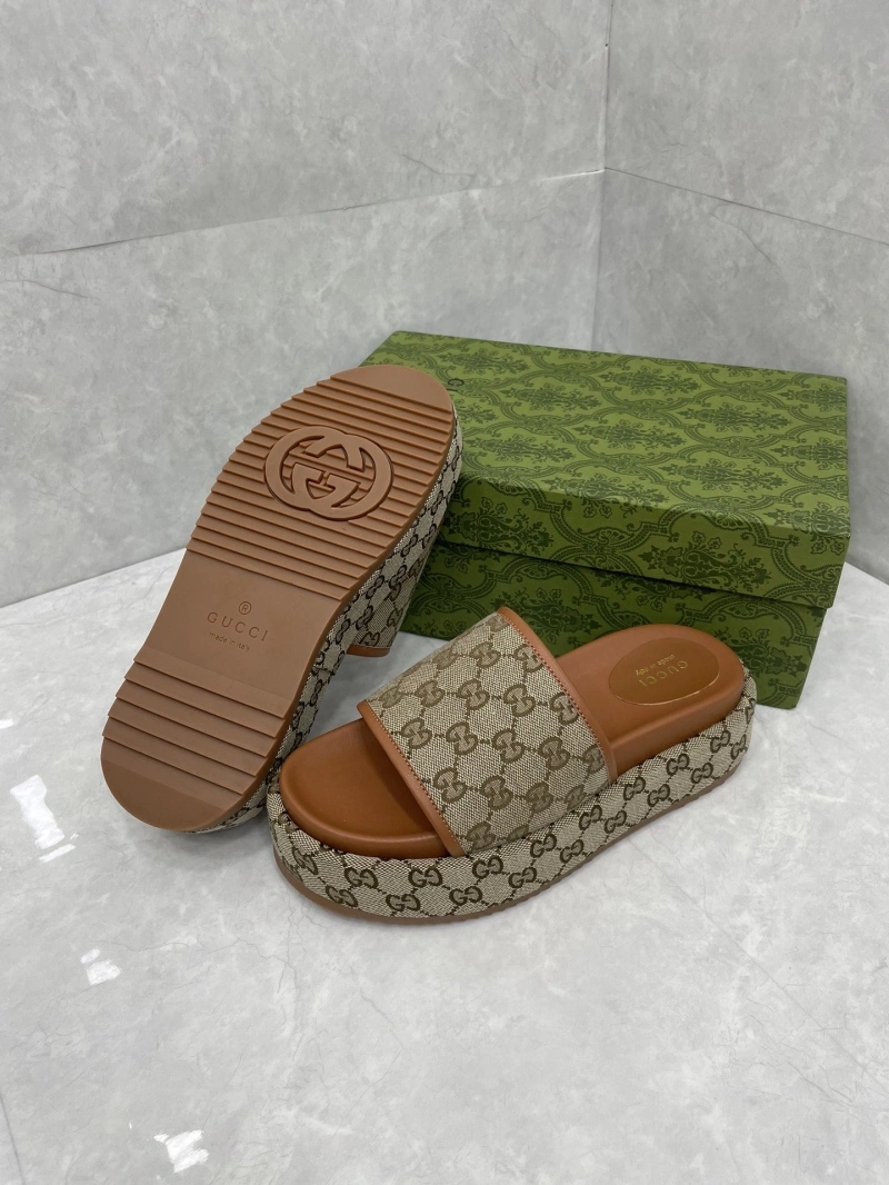 Gxccx Slippers Bold 164163