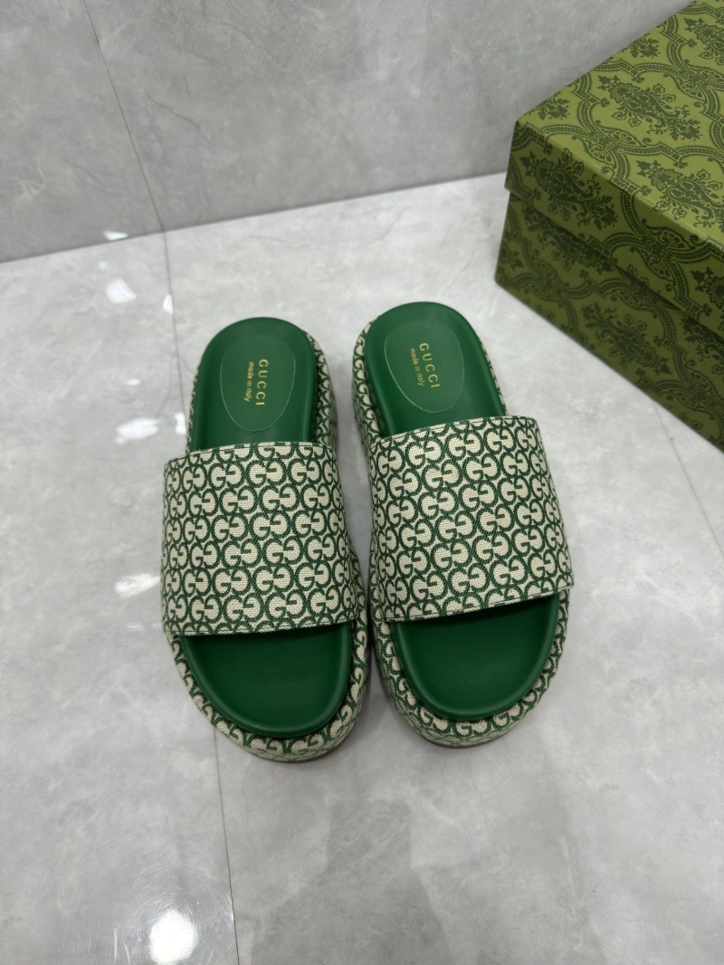 Gxccx Slippers Flexible 164184